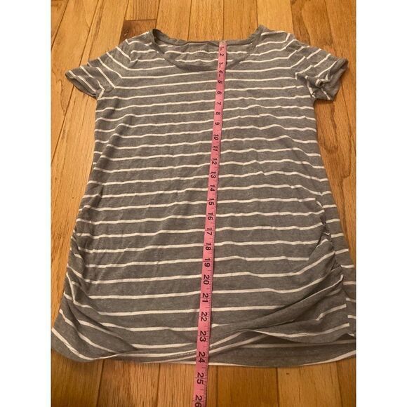 Bumpstart, women's maternity grey/white striped short sleeve shirt size small - Picture 6 of 6